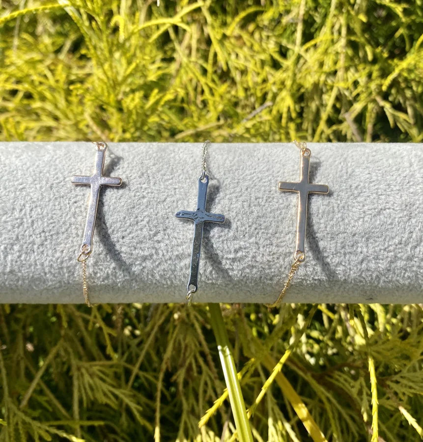 Julia Rose Dainty Cross Bracelet