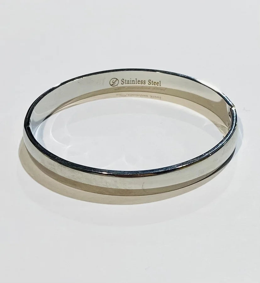Stainless Steel Shiny Bracelet