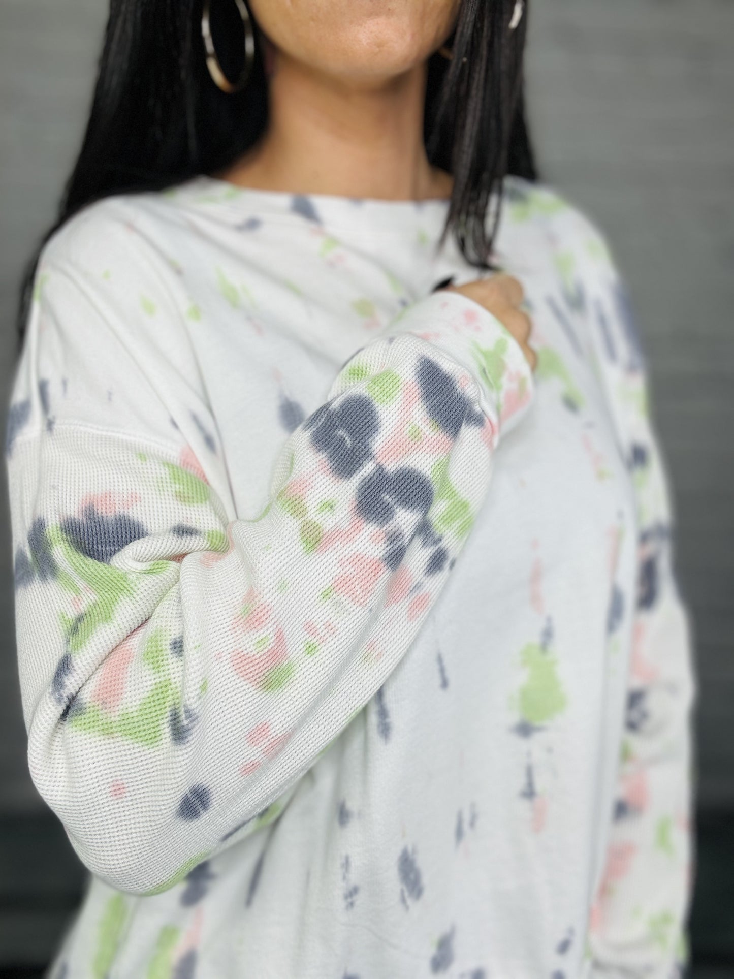 Reg. White/Plum Tie Dye Long Sleeve Top