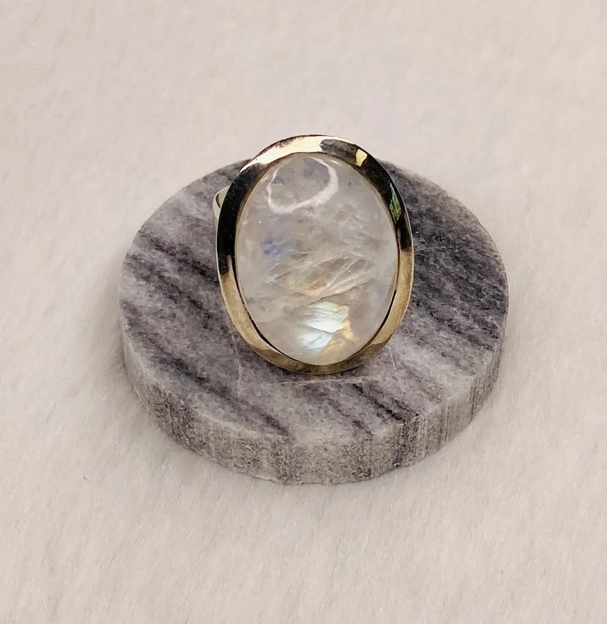 Cabochon Moonstone Ring - Size 8