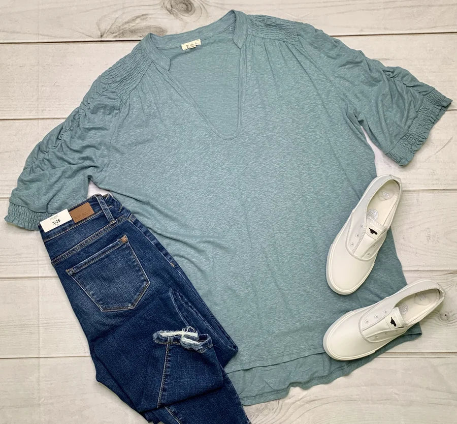 Blue Sage Scoop Neck 3/4 Sleeve Top w/ Ruched Detail