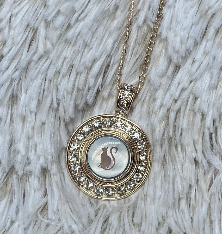 Rose Gold Circular Pendant w/ Cat Snap