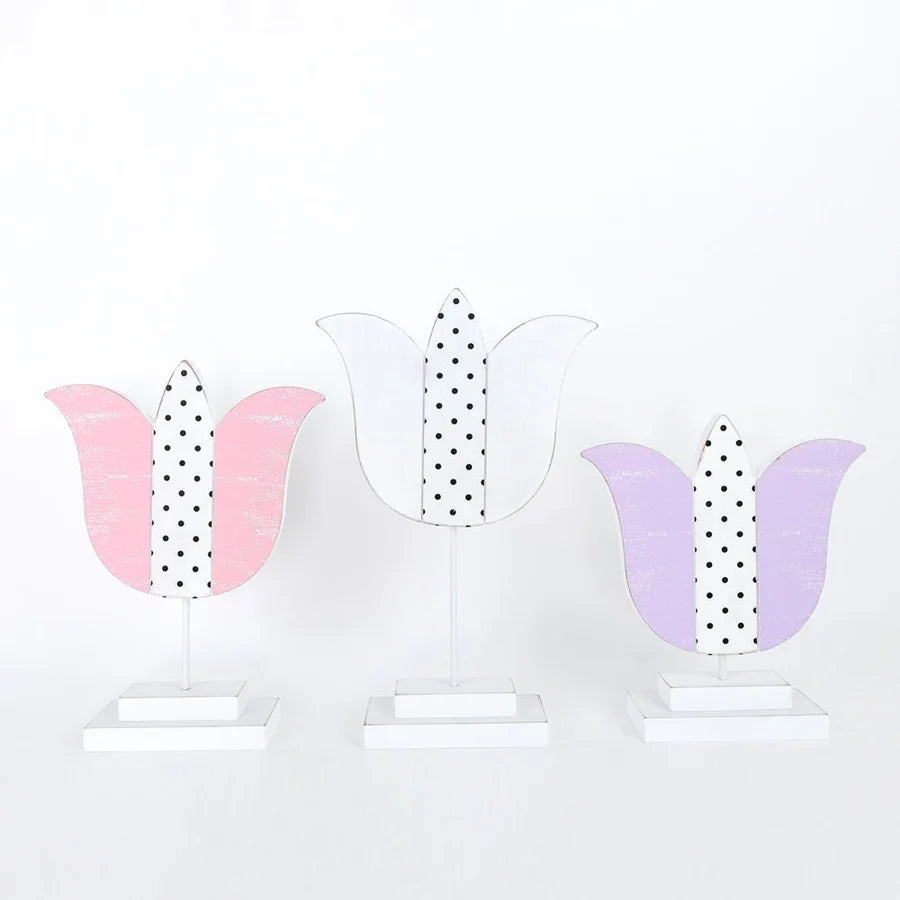 Tulip Wooden Cutouts on Stand (Set of 3)