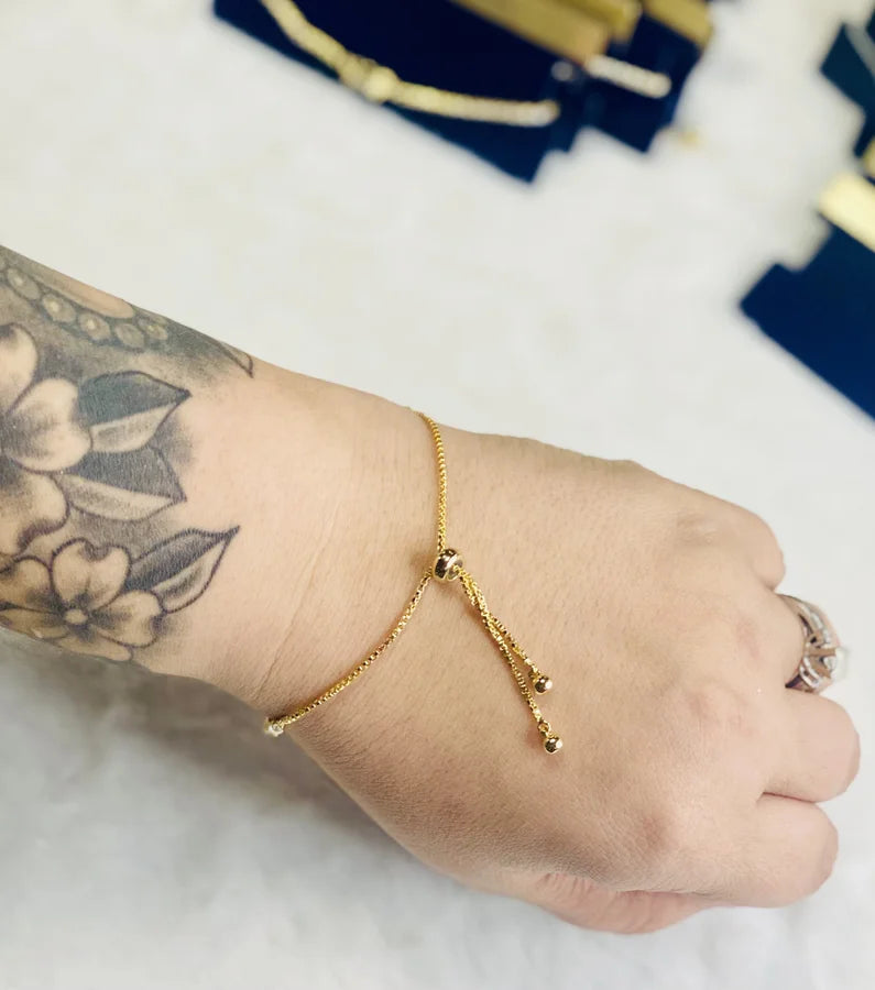 Dainty Oval Slider Bracelet with Crystals