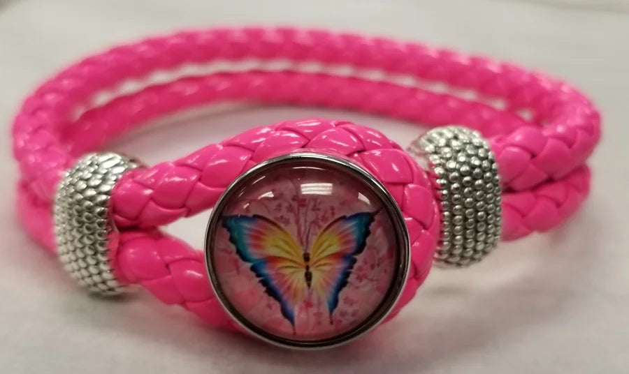 PINK BRAIDED SNAP BRACELET W/ BUTTERFLY SNAP