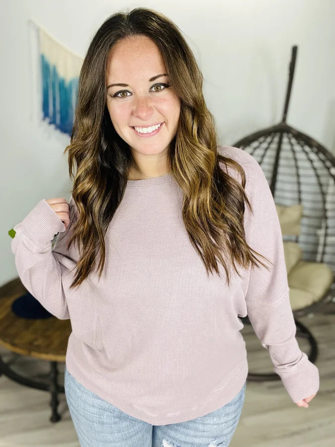 MONO B MAUVE WAFFLE KNIT ROUNDNECK PULLOVER