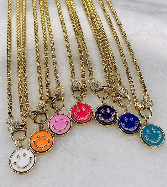 18" Gold Plated Box Link Chain w/ Enamel Happy Face Pendant & Magnetic Closure