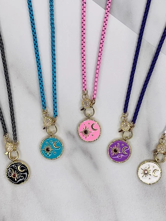 18" Enamel Box Chain w/ Moon/Star Pendant & Magnetic Closure