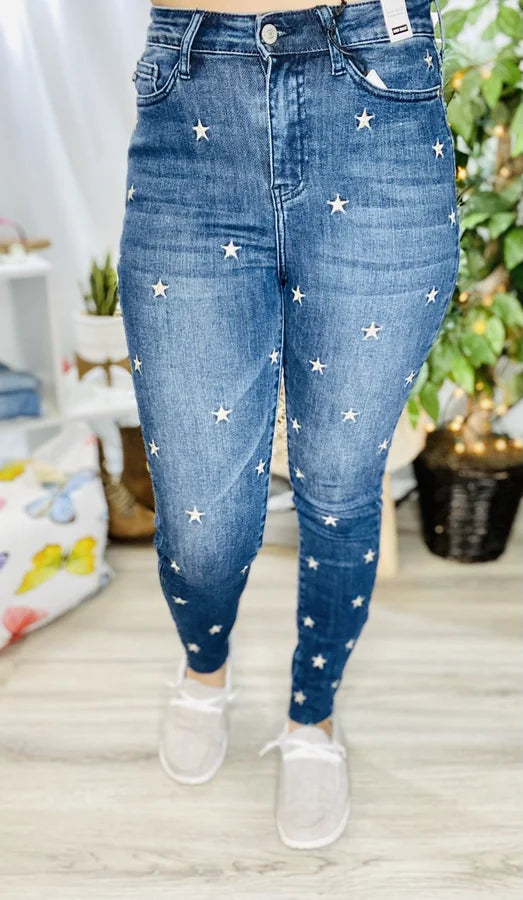 Judy Blue - Dark Blue High-Waisted Star Embroidered Skinny Jeans - Reg/Plus