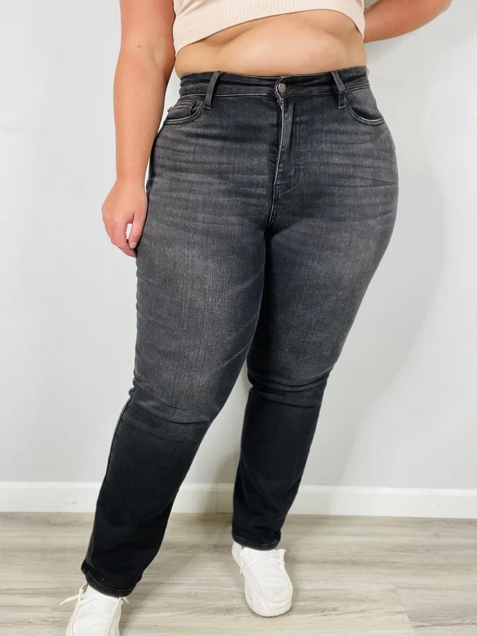 Judy Blue - "Leslie" Black High-Waisted Straight Leg Jeans