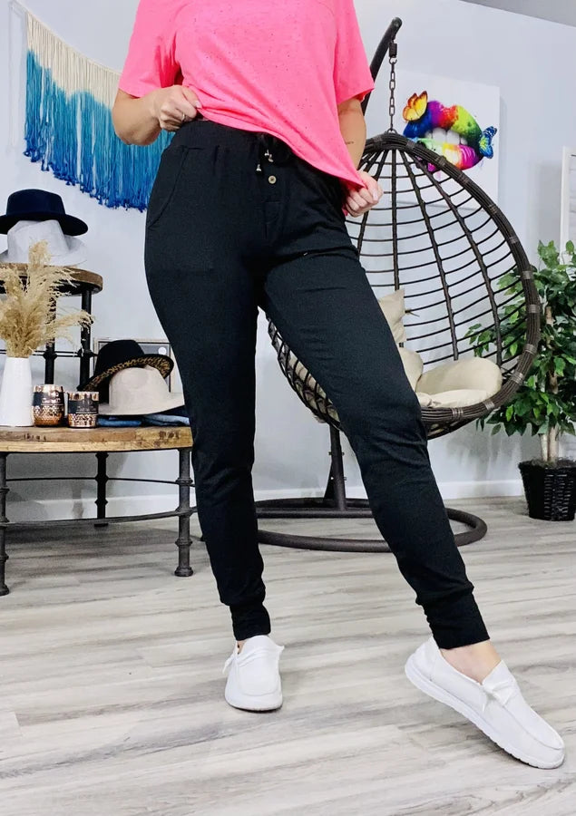 Comfy Solid Black Joggers - Reg/Plus