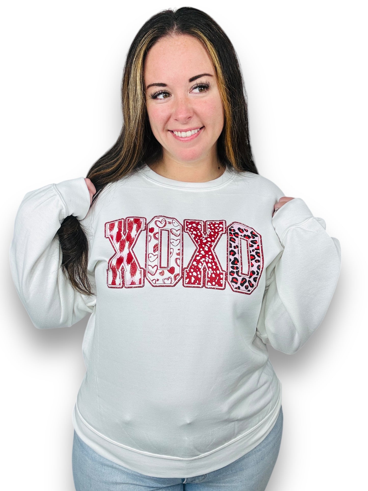 "Valentines Day XOXO" Graphic Hoodie/Crewneck Sweatshirt