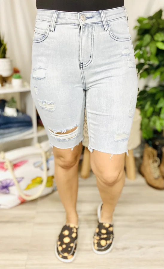 Reg/Plus Pale Blue Denim High-Rise Bermuda Shorts