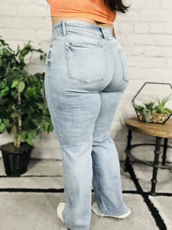 Judy Blue - "Wendy" Light Blue High-Waisted V-Line Straight Leg Jeans