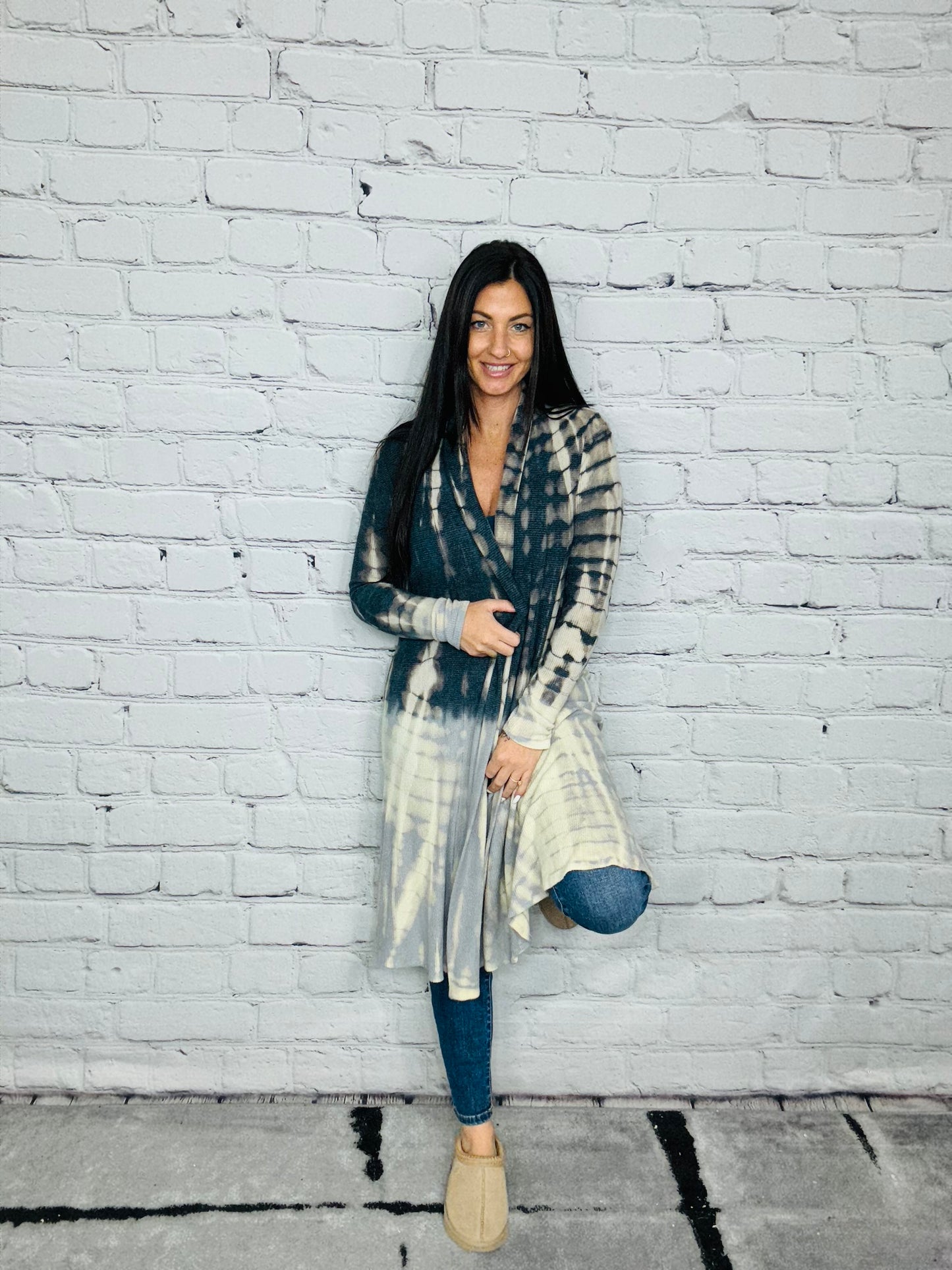 Navy/Beige Tie Dye Knit Cardigan