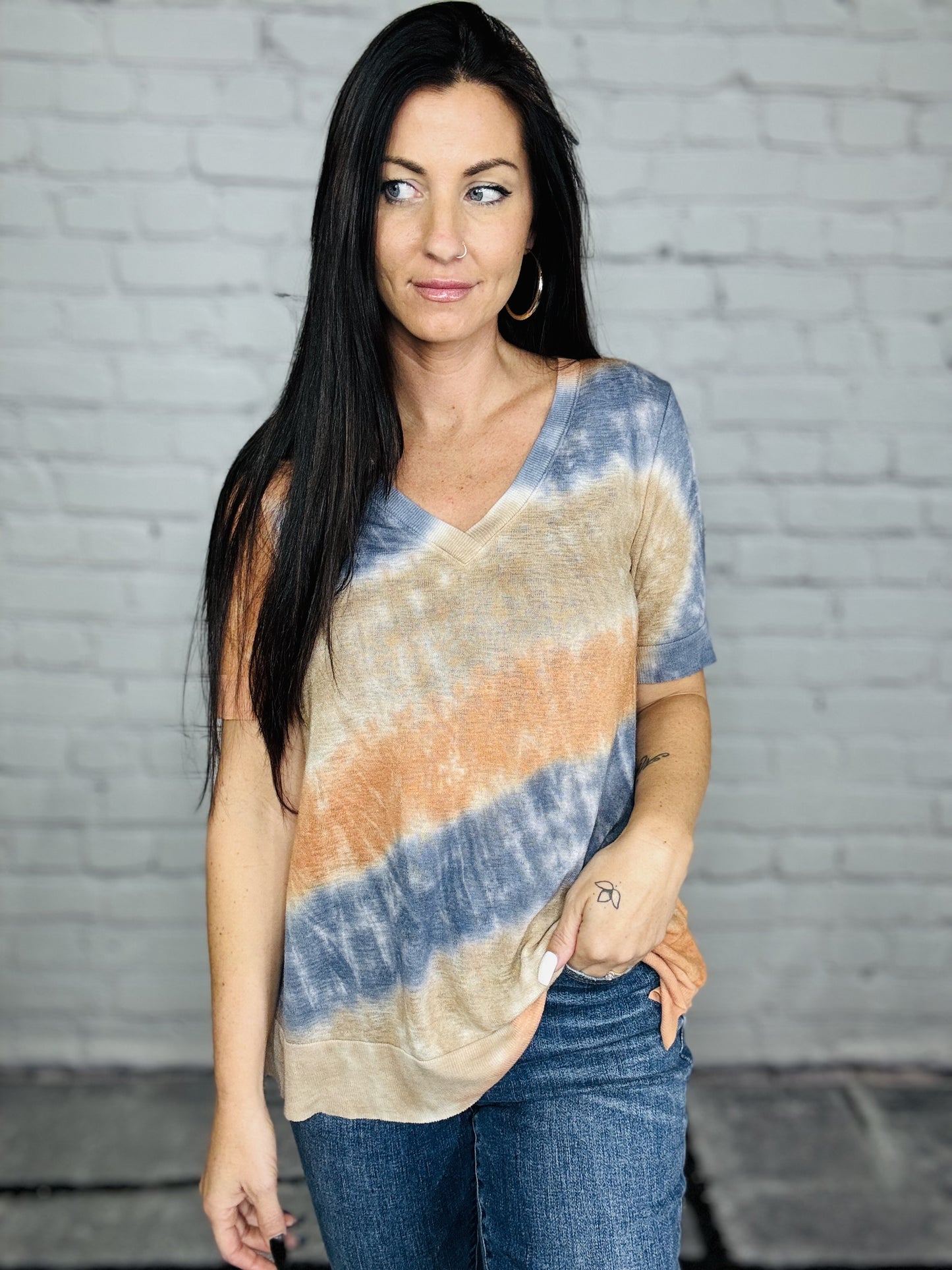 Reg/Plus Tan/Blue Tie Dye Short Sleeve Top