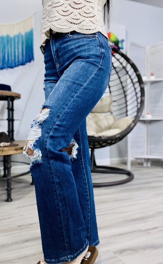 "Untamed" High-Rise Destroyed Straight Leg Jeans - Reg/Plus