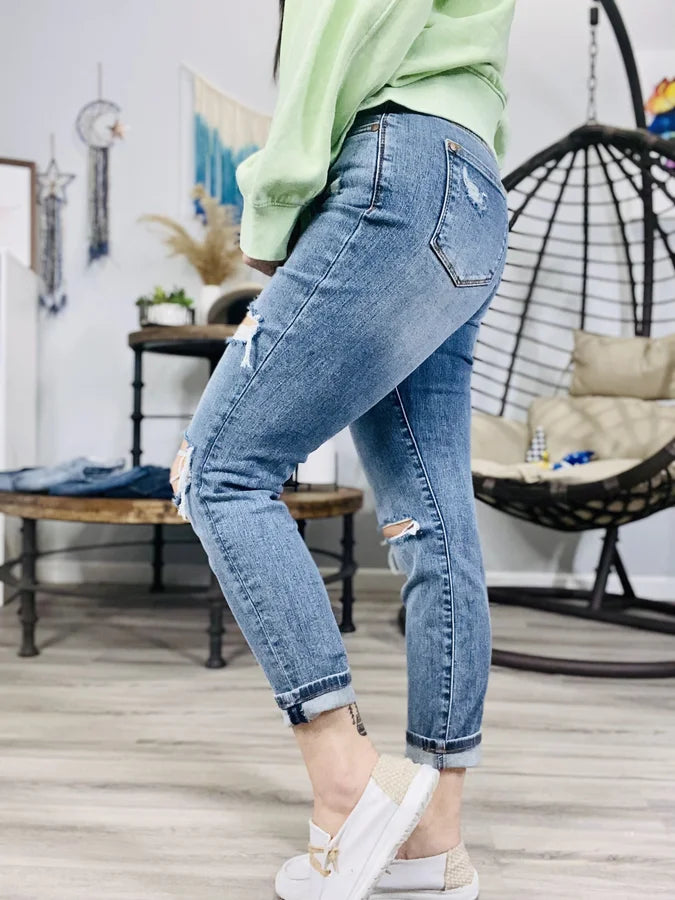 Judy Blue - High-Rise Destroyed Slim Fit Jeans - Reg/Plus