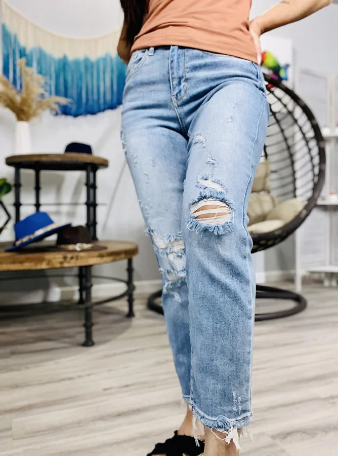 Judy Blue - "Bringin' Back the 90s" High-Waisted Straight Leg Jeans - Reg/Plus