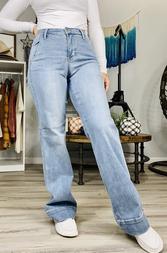 Judy Blue - "Whitney" Mid-Rise Wide Leg Jeans - Reg/Plus