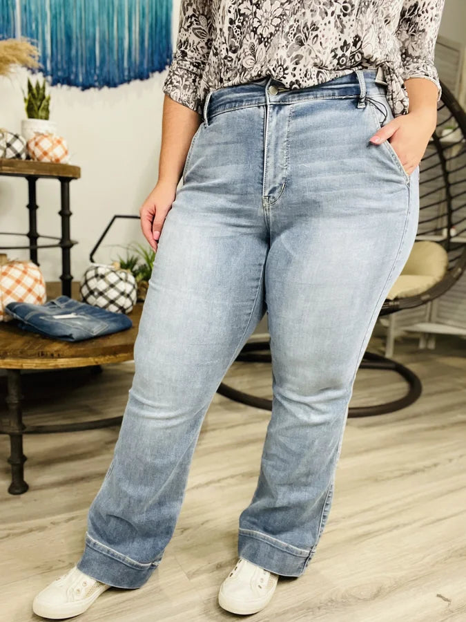 Judy Blue - "Whitney" Mid-Rise Wide Leg Jeans - Reg/Plus