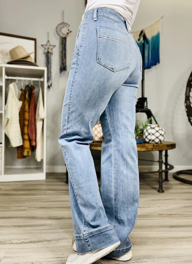 Judy Blue - "Whitney" Mid-Rise Wide Leg Jeans - Reg/Plus