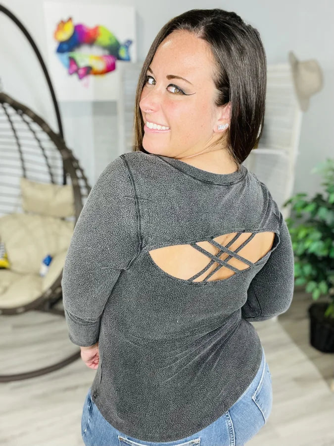 "Peek-a-Boo" 3/4 Sleeve Top - Reg/Plus (2 Colors)
