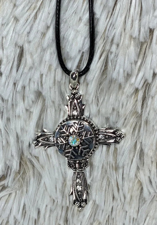 Silver Cross Snap Pendant w/ Snowflake Snap