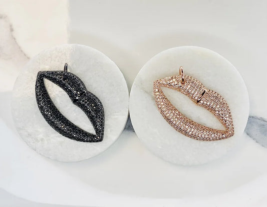 Pave Crystal Lips Pendants (Medium)