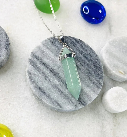 Silver Necklace with Green Aventurine Point 16"+2