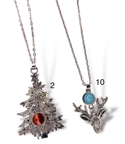 Snap Necklaces w/ Christmas Design