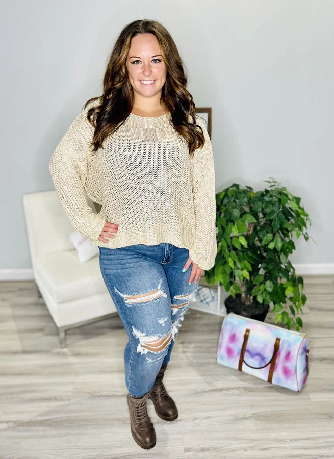 Reg. Ivory Long Sleeve Sweater