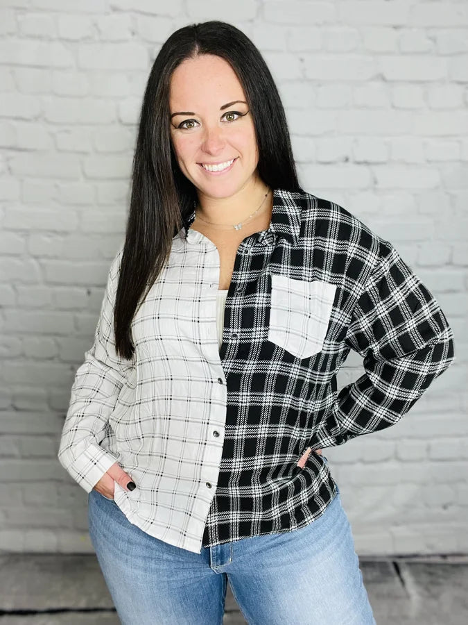 "City Girl" Black/White Plaid Top - Reg/Plus