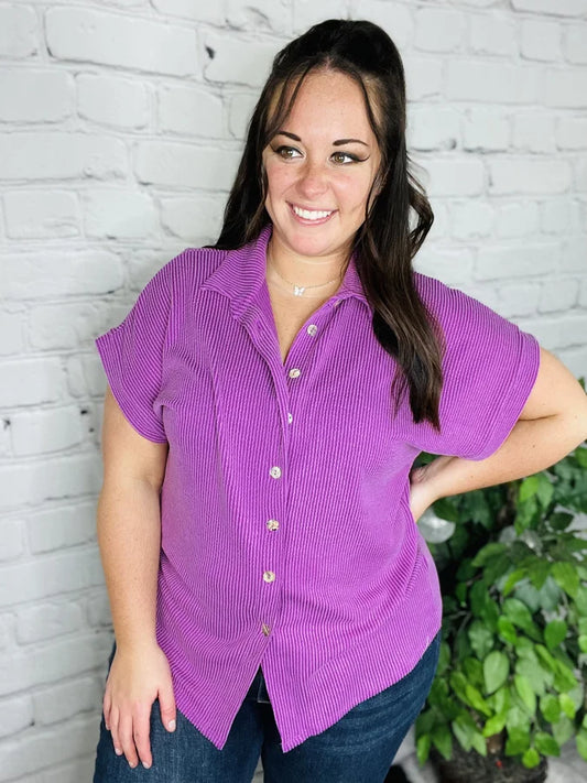 "Under the Summer Sky" Magenta Short Sleeve Top - Reg/Plus