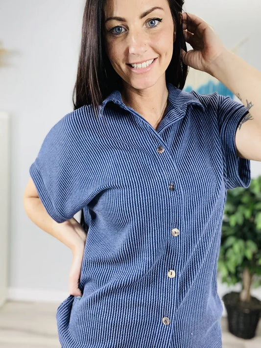 "Under the Summer Sky" Midnight Blue Short Sleeve Top - Reg/Plus