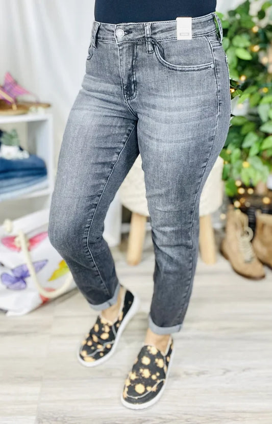 Judy Blue - Black Handsand Boyfriend Jeans - Reg/Plus