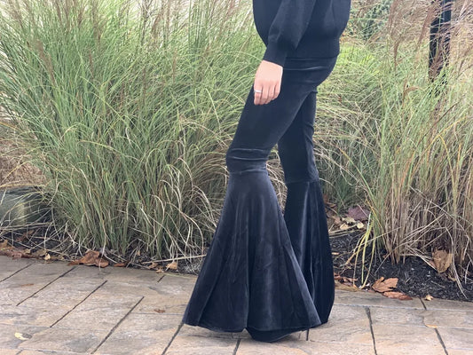 So Chic Black Velvet Flare Pants
