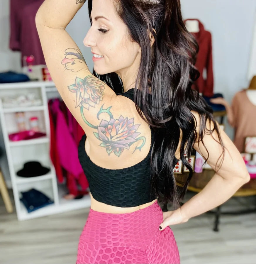 Reg/Plus Black Honeycomb Textured Yoga Top