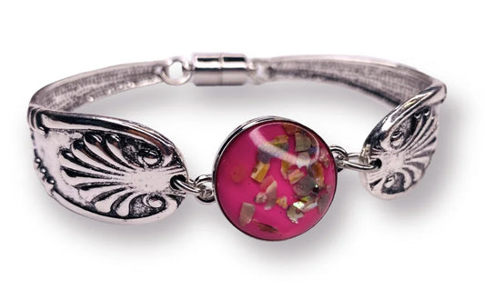 SILVER SPOON SNAP BRACELET W/ PINK SPECKLE SNAP & MAGNETIC CLOSURE