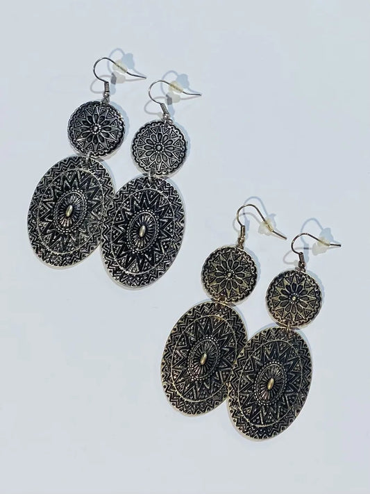 ROUND/OVAL METAL DANGLE EARRINGS