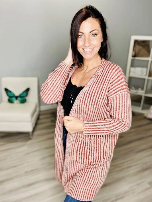 Reg. Ivory/Brick Red Ribbed Cardigan