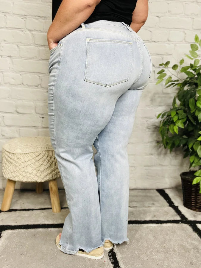 Judy Blue - "Claire" Light Blue High-Waisted Straight Leg Jeans - Reg/Plus